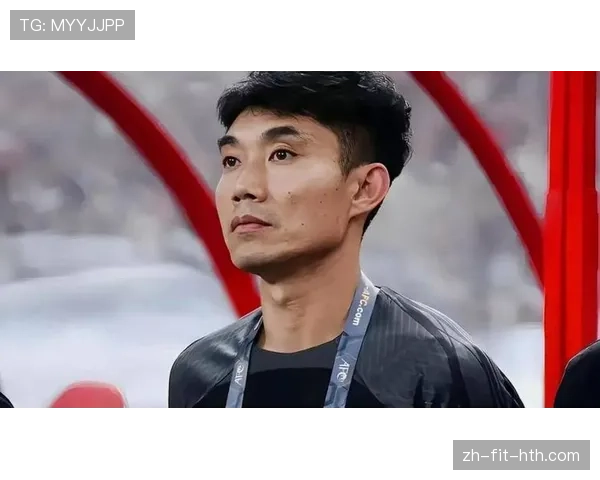 郑智高位逼抢如何重塑中场控制力:对比队内组织者的优势解析 郑智高位逼抢如何重塑中场控制力:对比队内组织者的优势解析